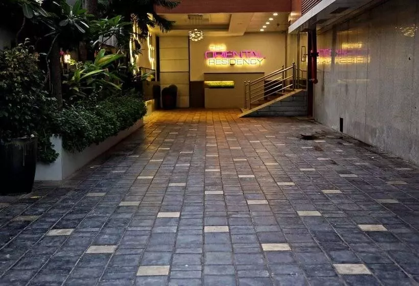 Fotos del hotel The Oriental Residency:  6