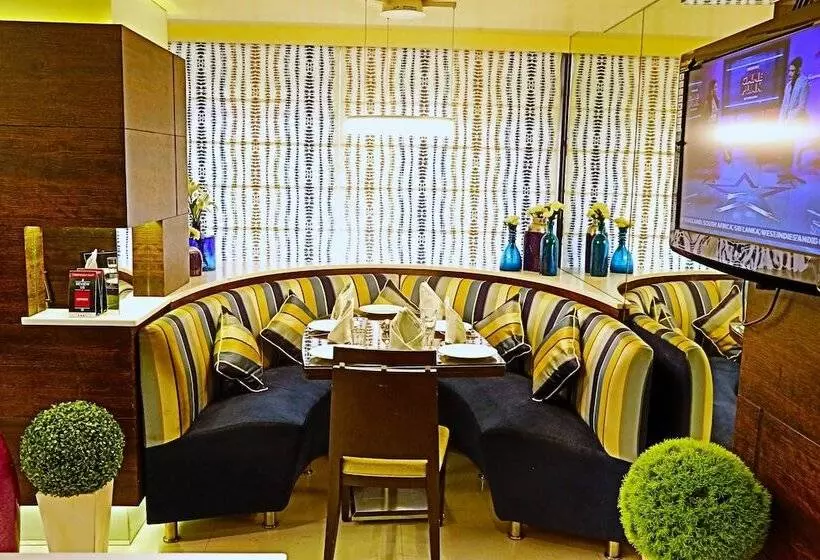 Fotos del hotel The Oriental Residency:  24