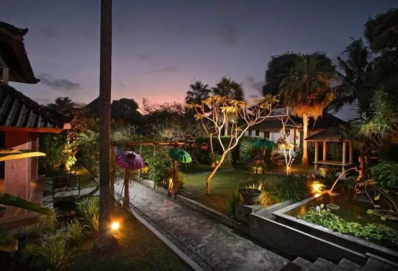 Fotos del hotel Ubud Garden Villa:  6