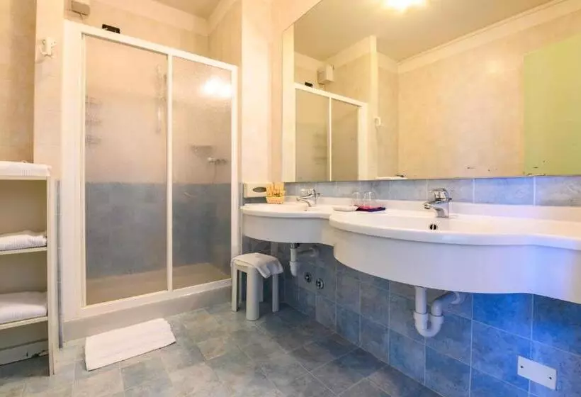 Fotos del hotel Lido International:  4