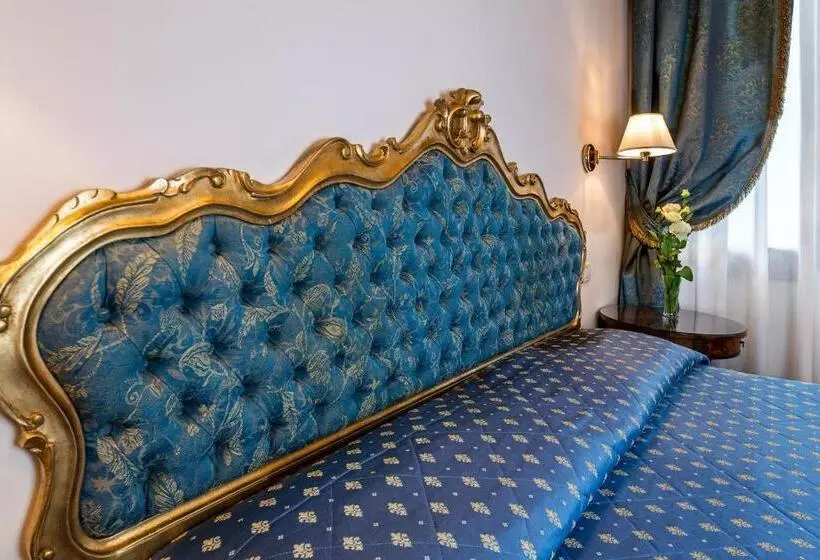 Fotos del hotel Locanda Sant'Agostin:  24