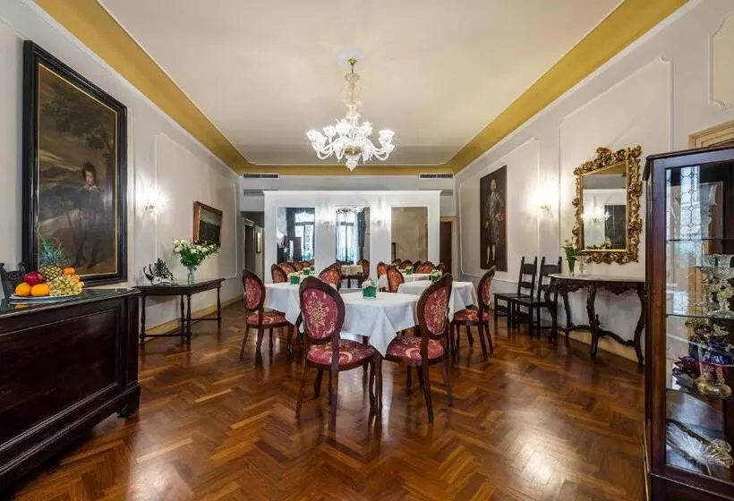 Fotos del hotel Locanda Sant'Agostin:  2