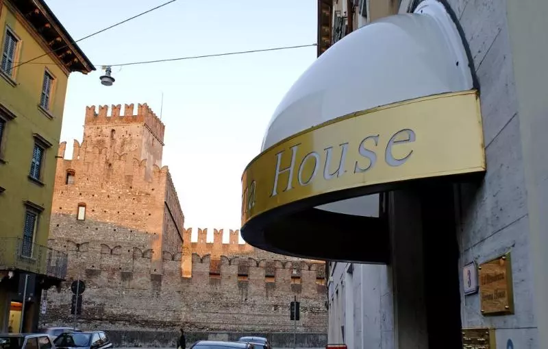 Fotos del hotel Verona House Apart:  5