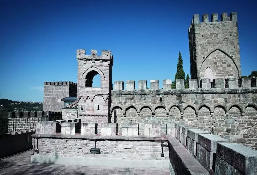 Fotos del hotel Castello Di Monterone:  24