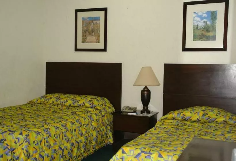 Fotos del hotel Fiesta Versalles:  2