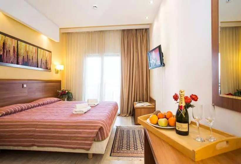 Fotos del hotel Pefka:  11