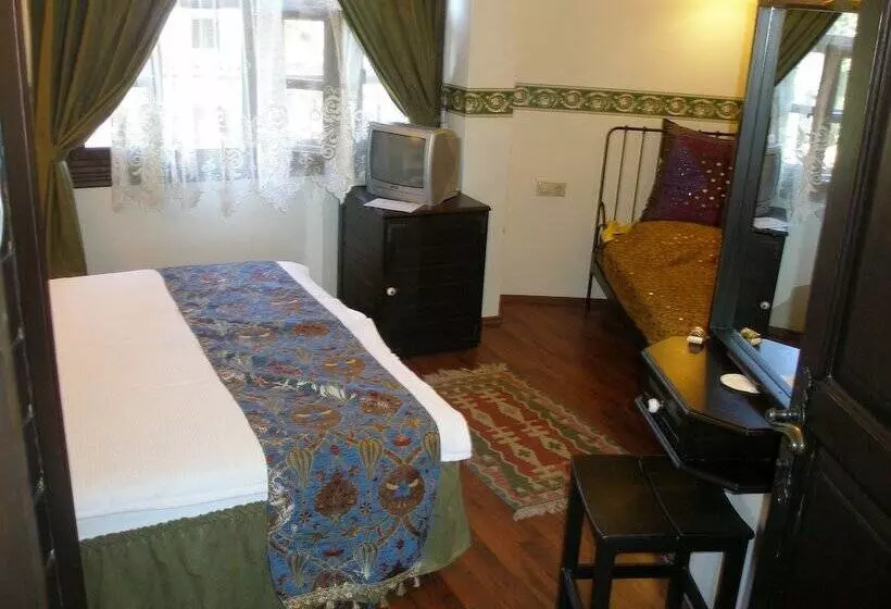 Fotos del hotel Deja Vu  Special Class:  51