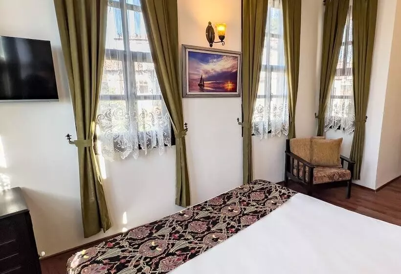 Fotos del hotel Deja Vu  Special Class:  31