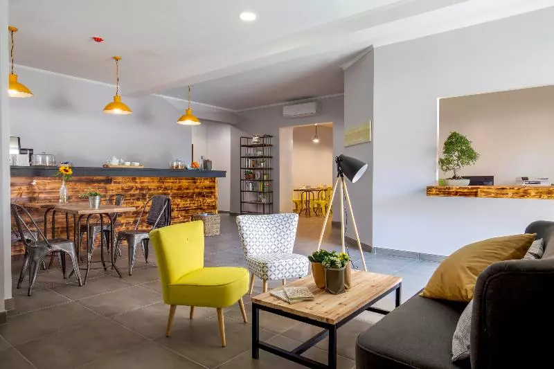 Fotos del hotel Urban Garden:  5