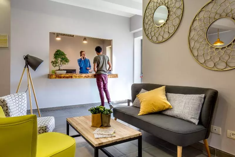 Fotos del hotel Urban Garden:  7