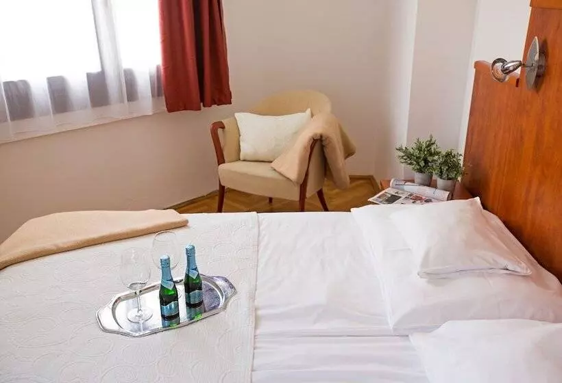 Fotos del hotel Helios  Pension:  15