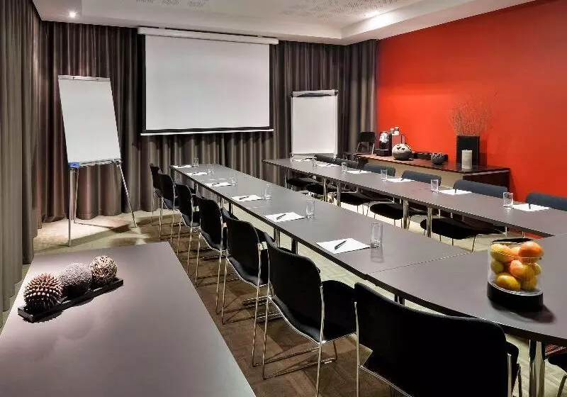 Fotos del hotel Adagio Grenoble Centre:  5