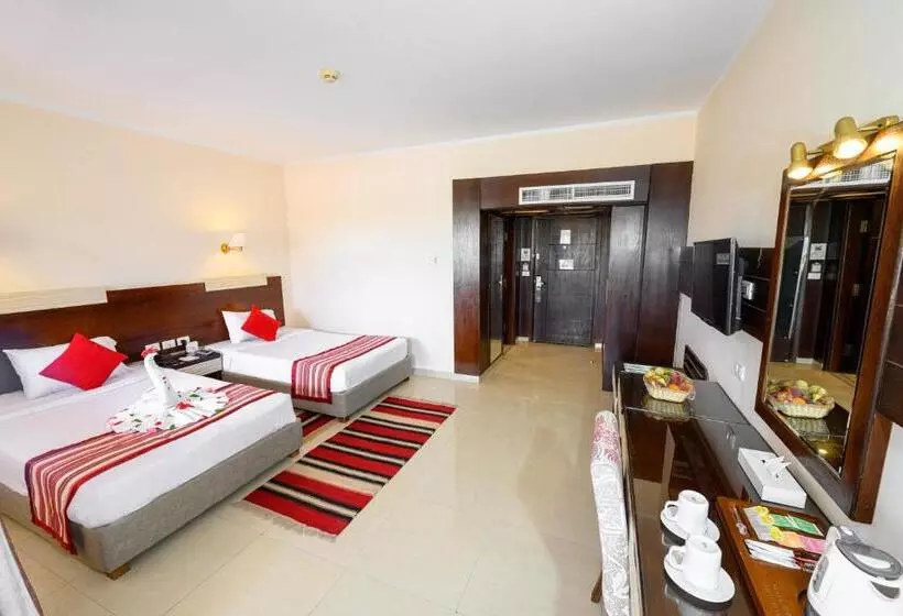 Fotos del hotel Golden Beach Resort:  10