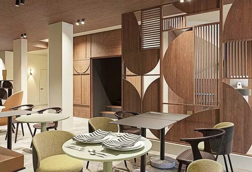 Fotos del hotel Cristal Champselysées:  9