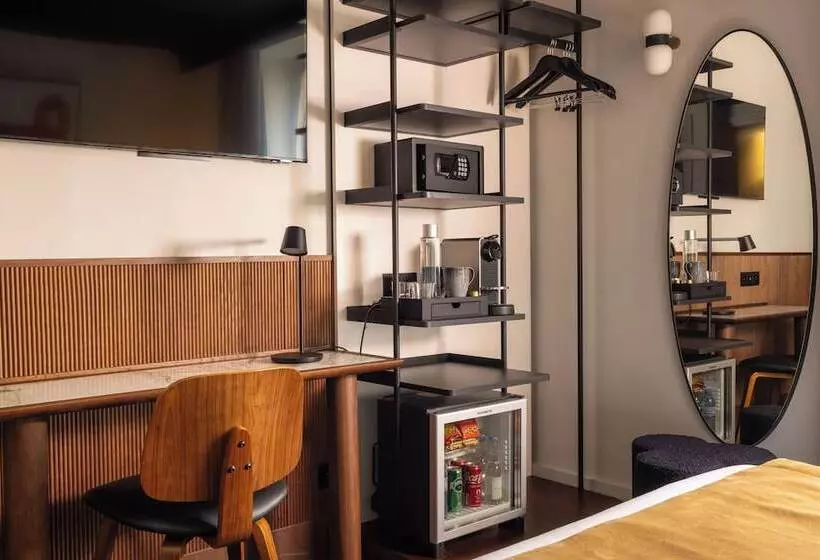 Fotos del hotel Cristal Champselysées:  2