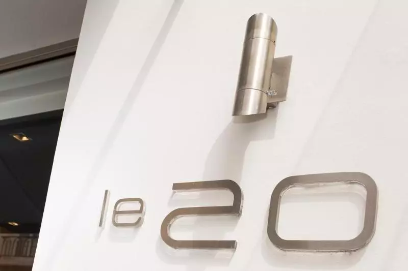 Fotos del hotel Le 20 Prieuré Hôtel:  8