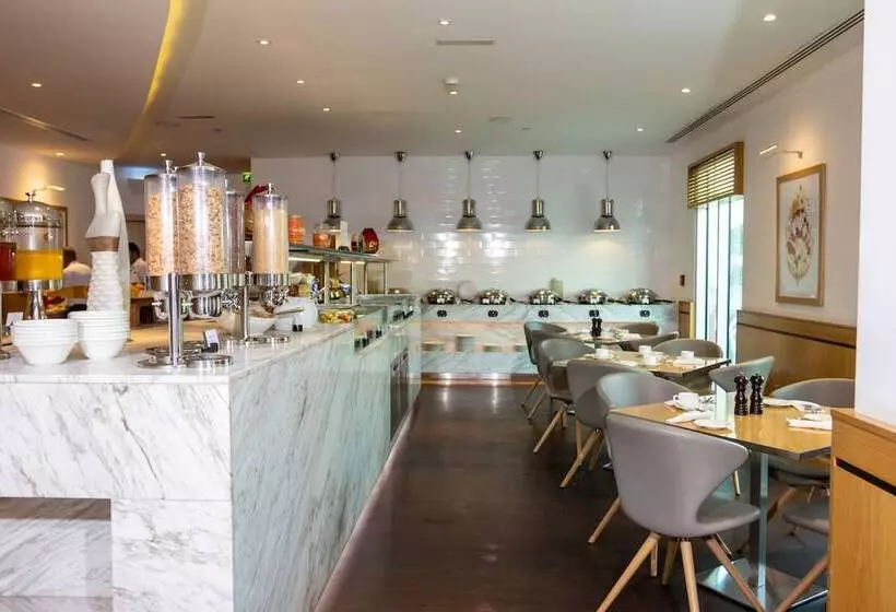 Fotos del hotel Premier Inn Dubai Investments Park:  19