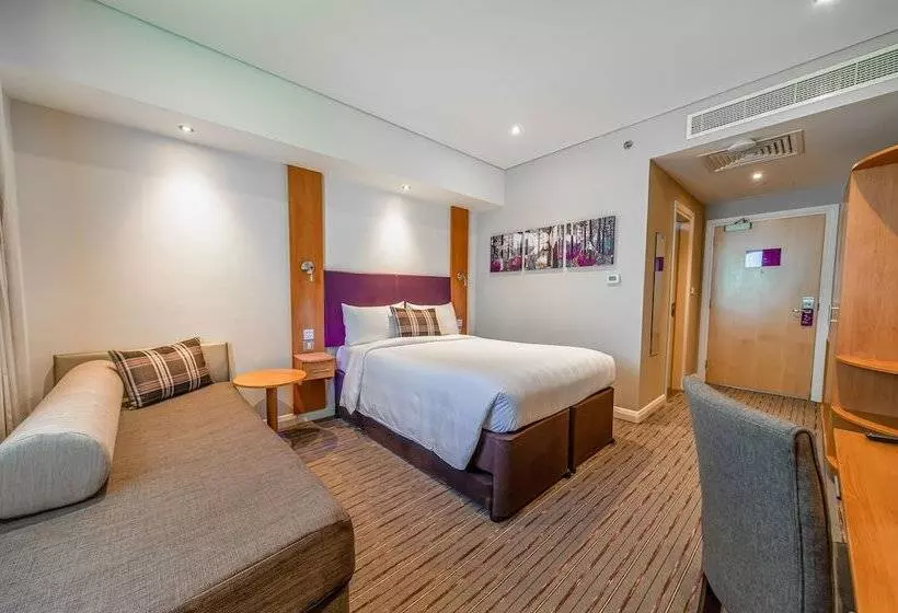 Fotos del hotel Premier Inn Dubai Investments Park:  16
