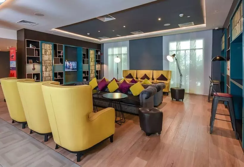 Fotos del hotel Premier Inn Dubai Investments Park:  4