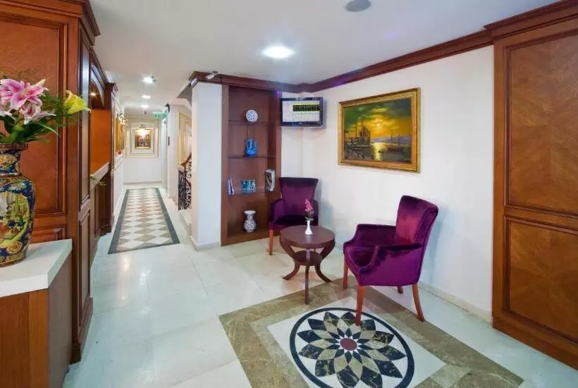 Fotos del hotel Glk Premier The Home Suites & Spa:  2