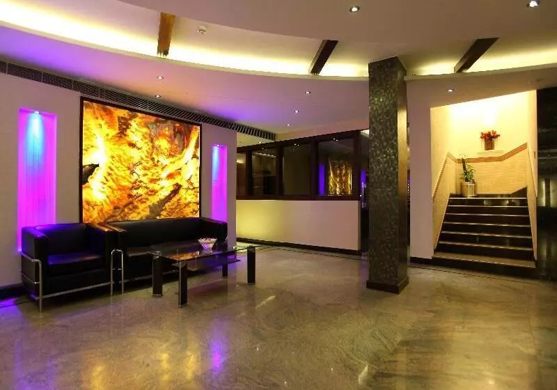 Fotos del hotel Airport  Le Seasons New Delhi:  2