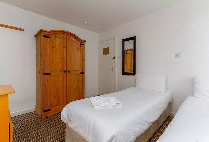 Fotos del hotel The Sandringham Court  & Legends Sports Bar:  14