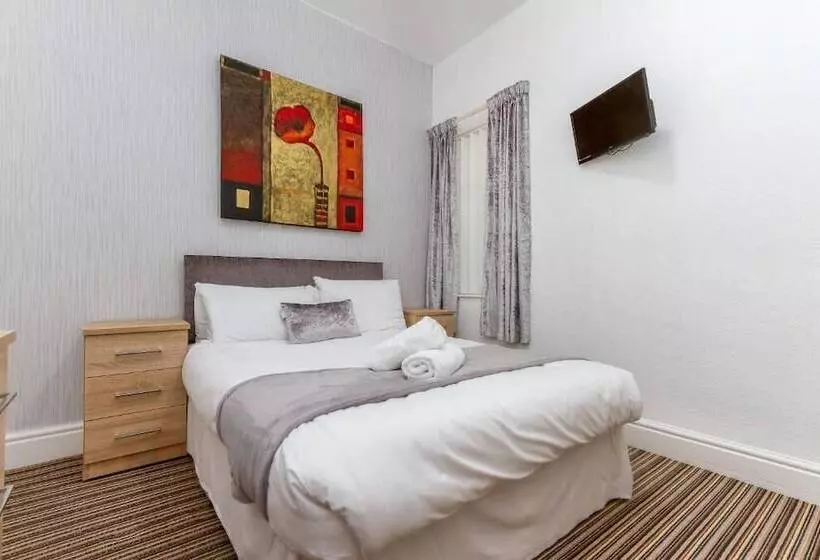 Fotos del hotel The Sandringham Court  & Legends Sports Bar:  10