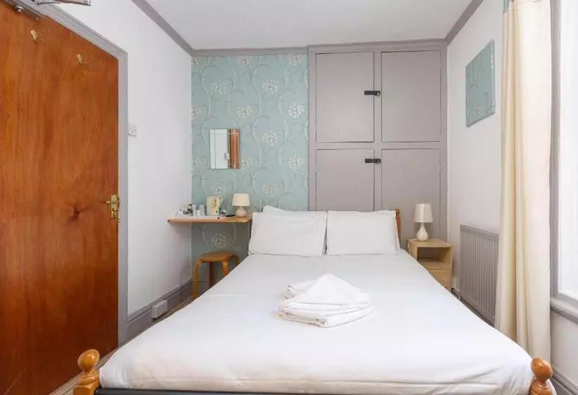 Fotos del hotel The Sandringham Court  & Legends Sports Bar:  18