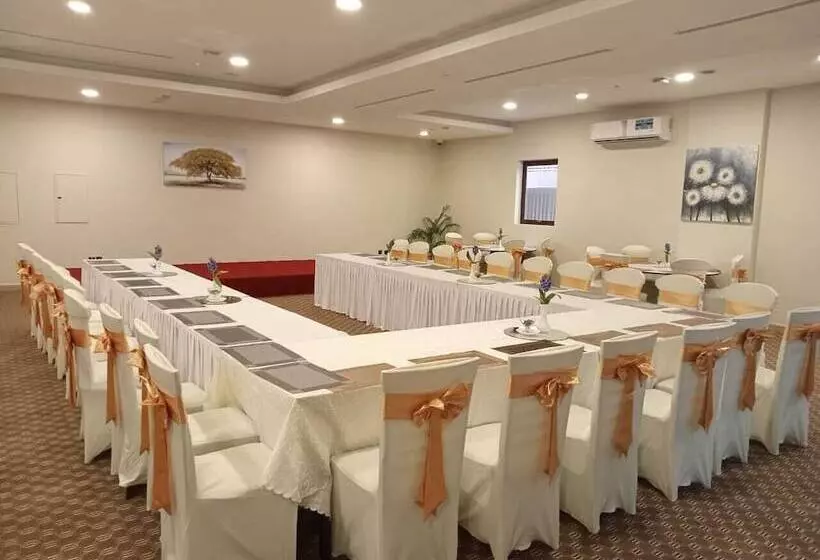 Fotos del hotel Kingsgate Al Jadaf - By Millennium, Dubai:  48