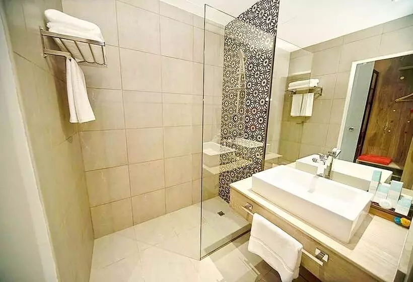 Fotos del hotel Kingsgate Al Jadaf - By Millennium, Dubai:  6