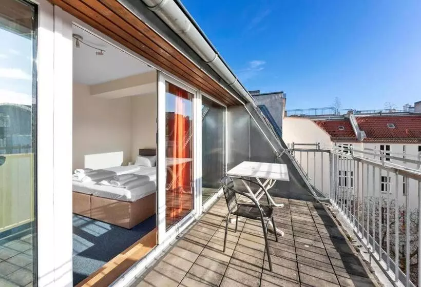 Fotos del hotel Comenius:  6