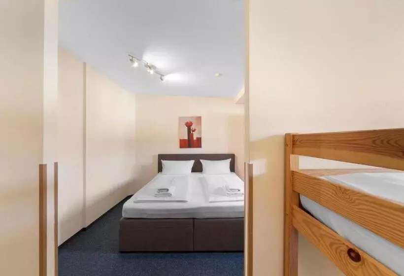 Fotos del hotel Comenius:  17