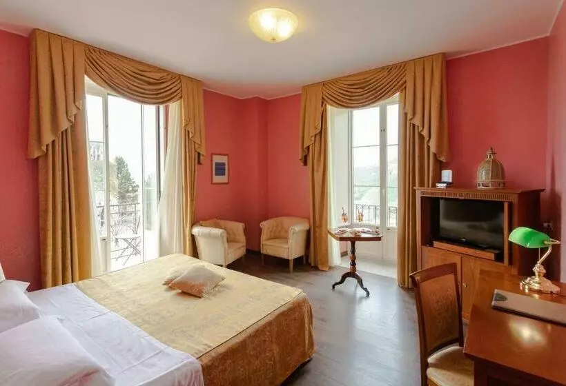 Fotos del hotel Excelsior Palace:  12