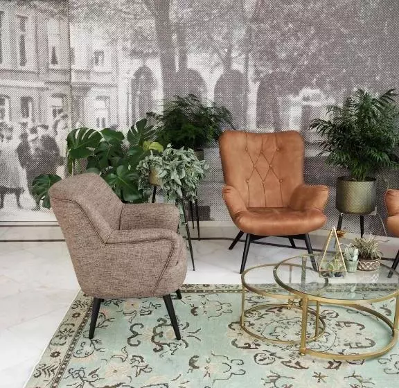 Fotos del hotel Sebel:  23