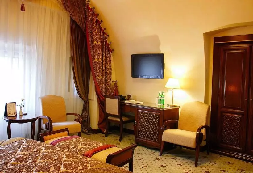 Citadel Inn Hotel & Resort