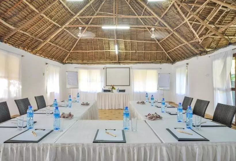 Fotos del hotel Ras Michamvi Beach Resort:  5