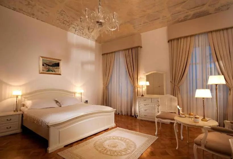 Fotos del hotel Antiq Palace  Small Luxury Hotels Of The World:  6
