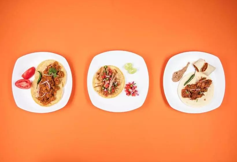 Fotos del hotel One Puebla Finsa:  23