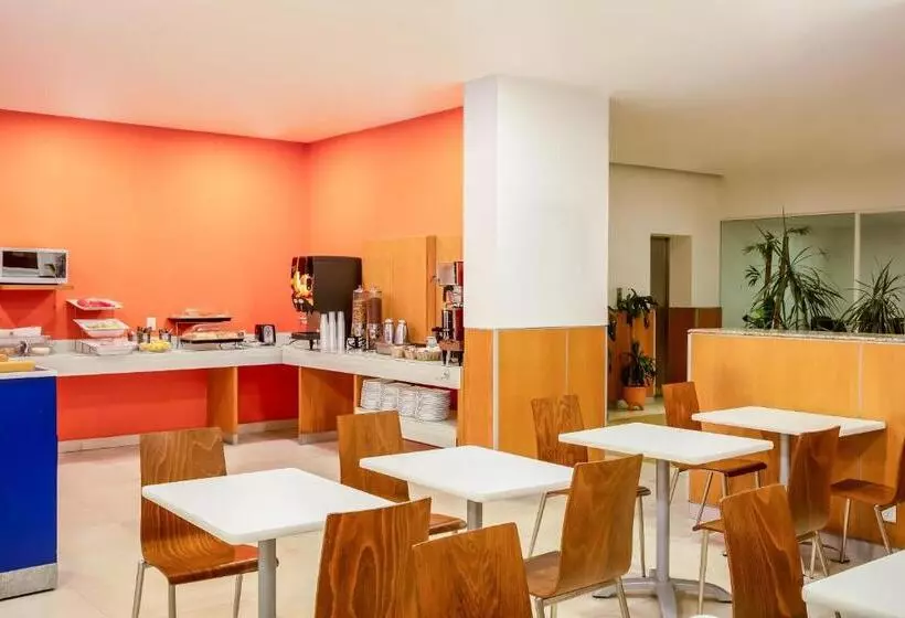 Fotos del hotel One Puebla Finsa:  4