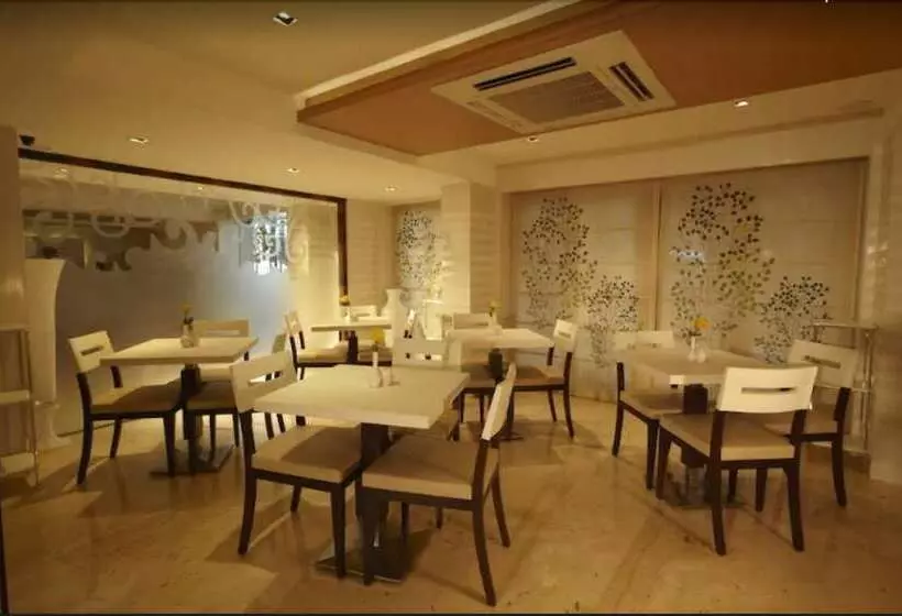 Fotos del hotel Bawa Continental:  4