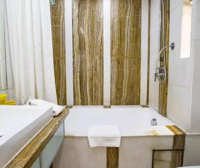 Fotos del hotel Bawa Continental:  14