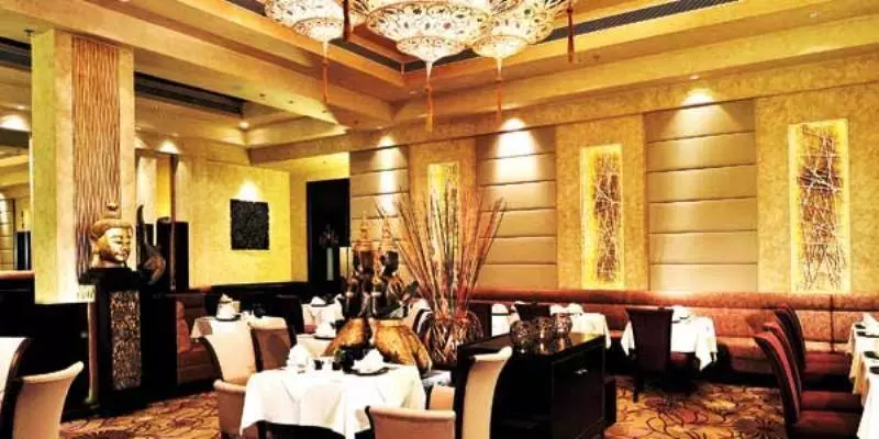 Fotos del hotel Courtyard By Marriott Gurugram Downtown:  7