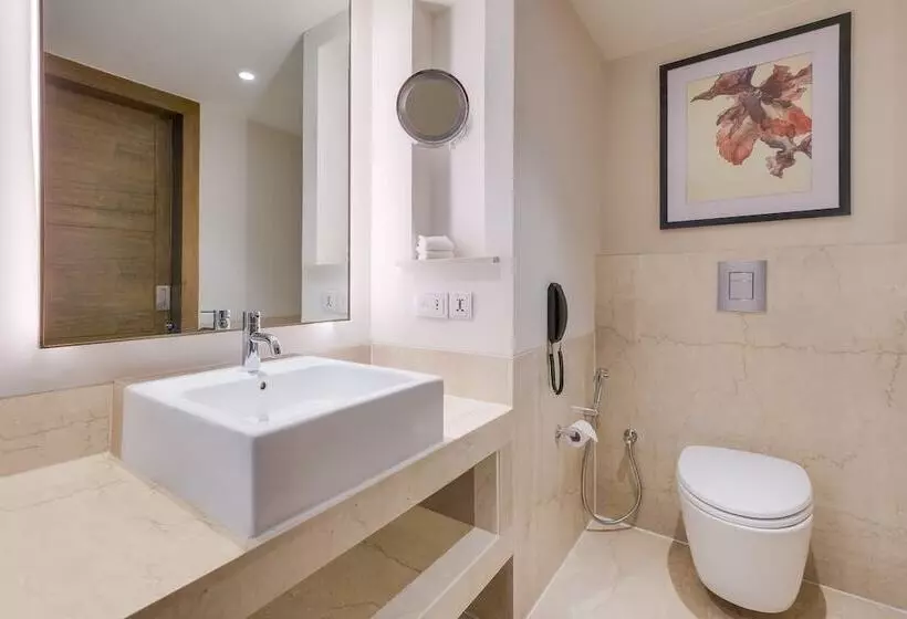 Fotos del hotel Courtyard By Marriott Gurugram Downtown:  16