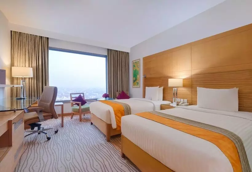 Fotos del hotel Courtyard By Marriott Gurugram Downtown:  2