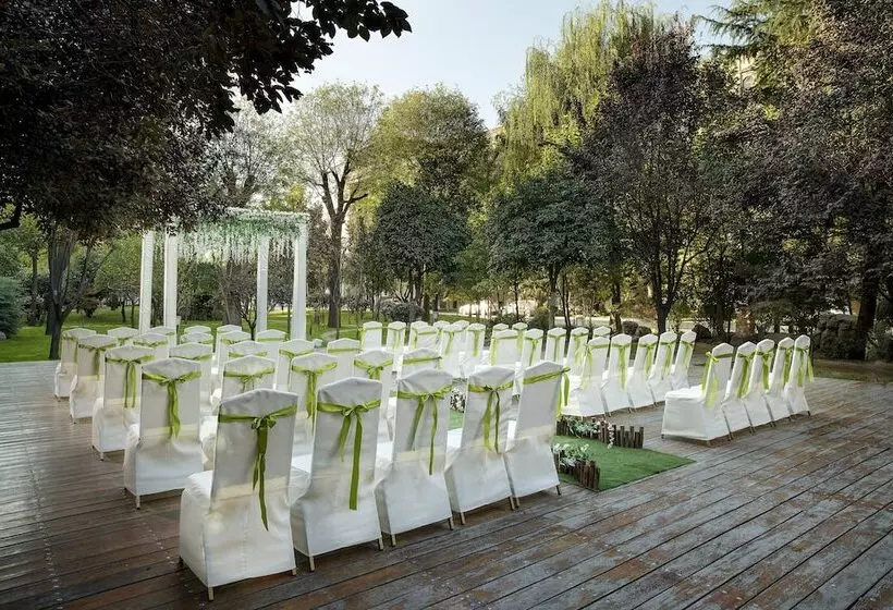 Fotos del hotel Grand Mercure Xian On Renmin Square:  6