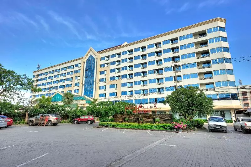 Fotos del hotel Jomtien Garden  & Resort:  1