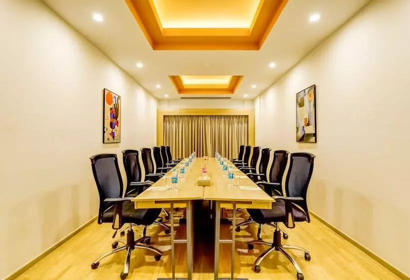 Fotos del hotel Lemon Tree Hotel, Electronics City  Bengaluru:  4