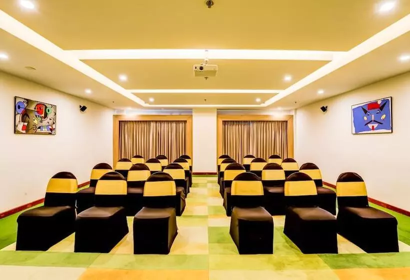 Fotos del hotel Lemon Tree Hotel, Electronics City  Bengaluru:  8