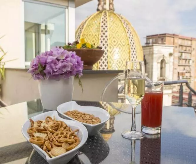Fotos del hotel Naples:  3