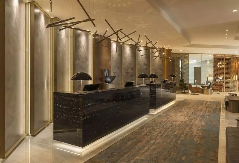 Fotos del hotel Sheraton Mall Of The Emirates Hotel, Dubai:  2